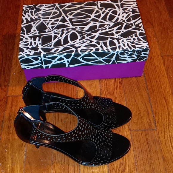 DIANE VON FURSTENBERG HEELS 👠 - Picture 4 of 12